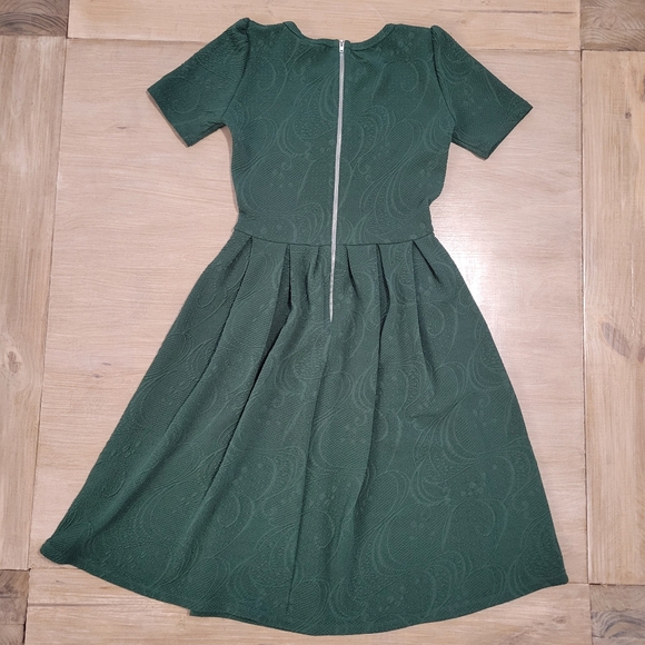 LulaRoe Amelia Elegant Green Dress XS - Picture 2 of 7